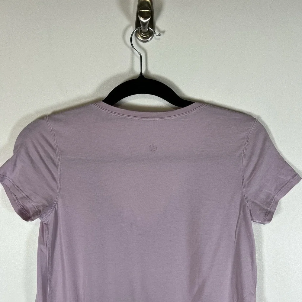 Lululemon Knot‎ A Problem Tee Purple V-Neck Split Front T-Shirt Size Small - Picture 5 of 7